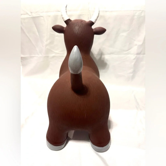 Waddle Bull Bouncer Inflatable Ride on Toy Hopper Brown (FB101546) - Picture 6 of 7
